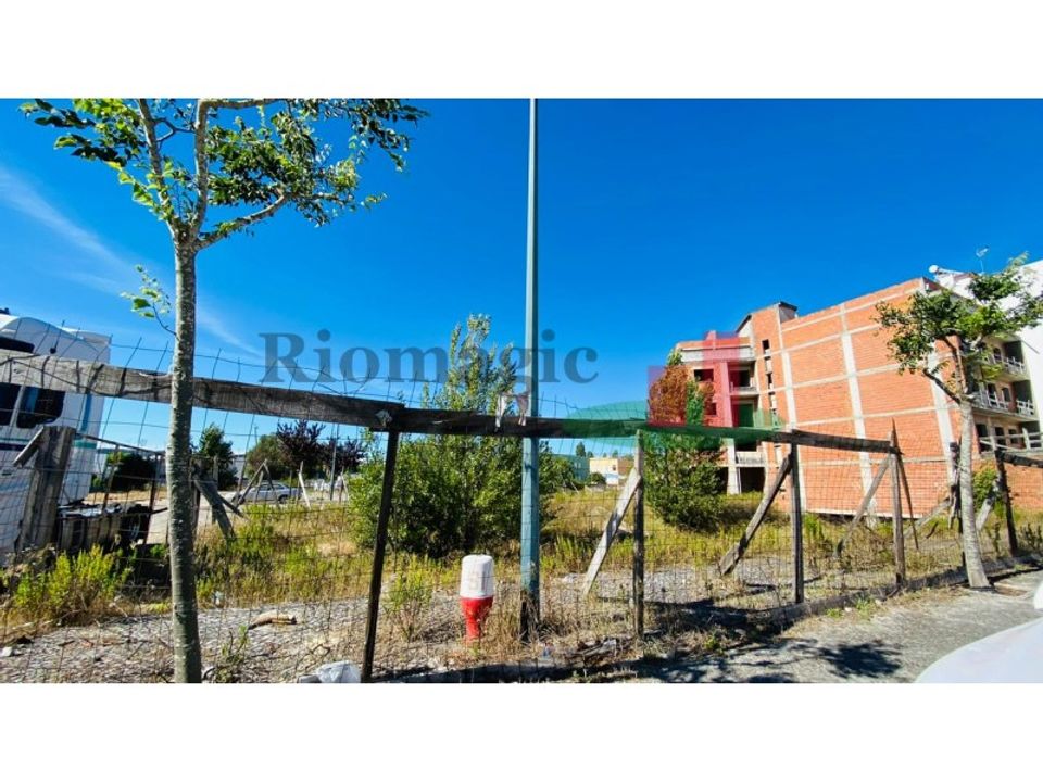 Helårsgrund i Rio Maior, Santarem - foto 1