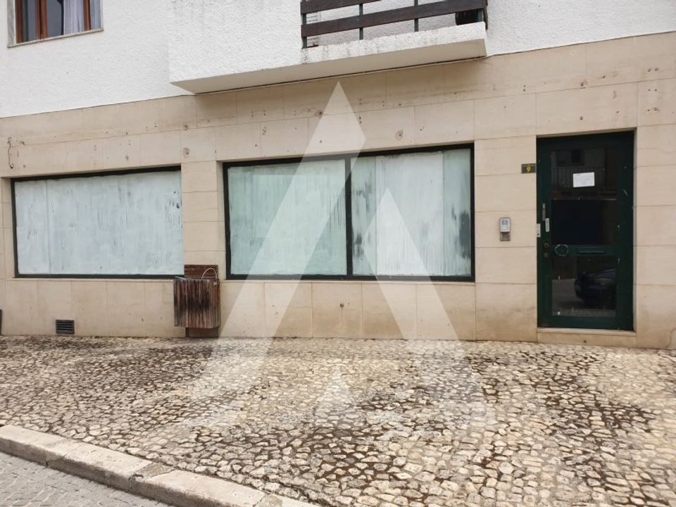 Erhvervsejendom i Freixo de Espada a Cinta, Braganca - foto 1
