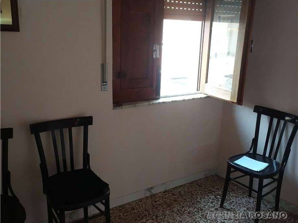 Byhus i Adrano, Catania - foto 3