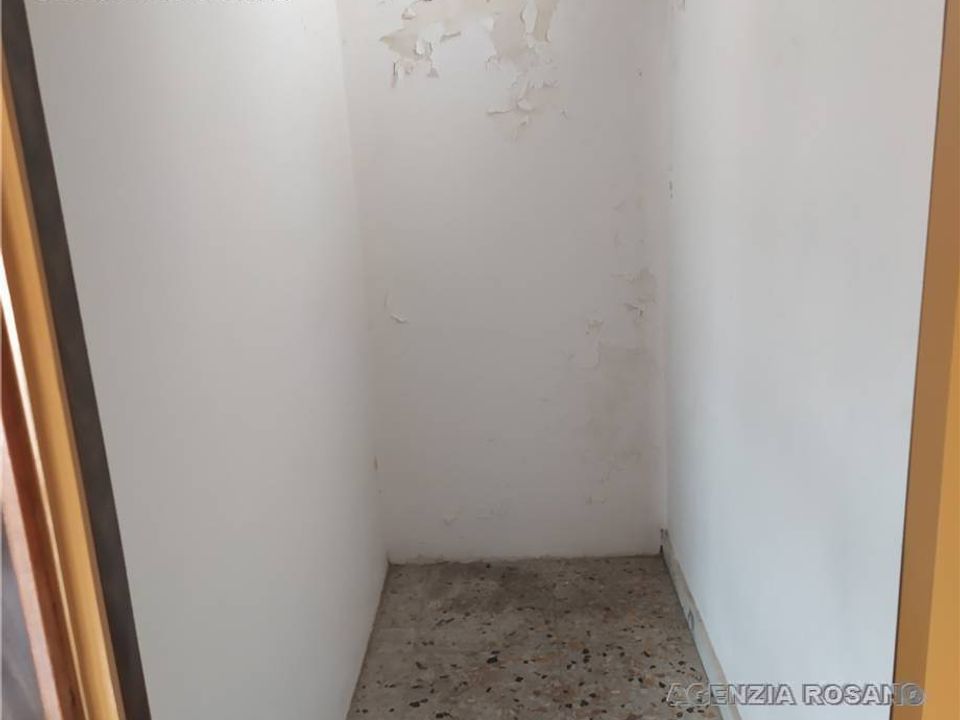 Byhus i Adrano, Catania - foto 5