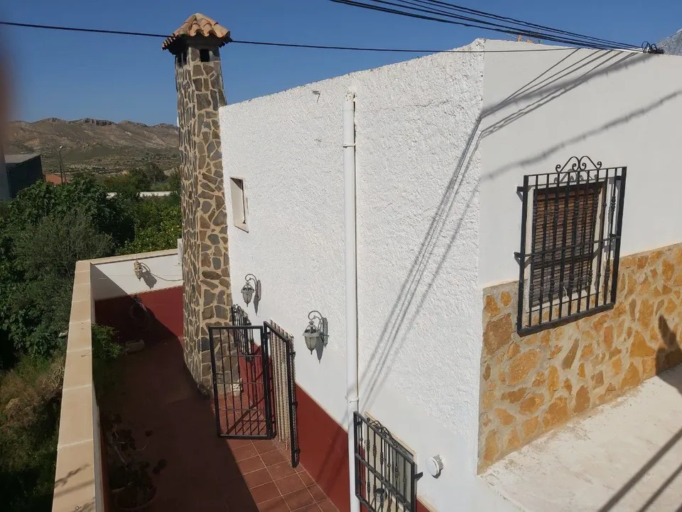 Dorpshuis in Lucainena De Las Torres, Almeria - foto 3