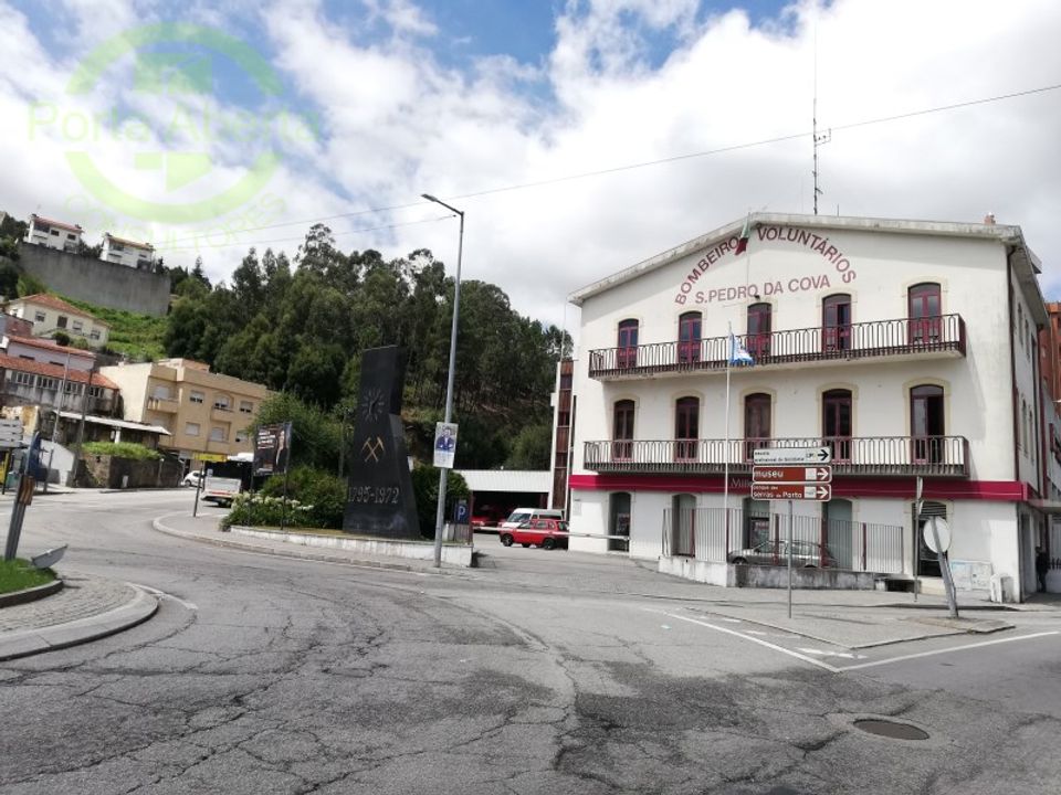 Helårsgrund i Fanzeres, Porto - foto 2