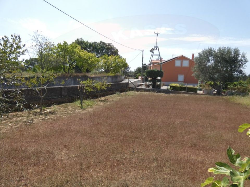 Helårsgrund i Casais e Alviobeira, Santarem - foto 1