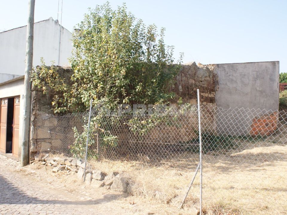 Garaje en Castelo Branco, Castelo Branco - foto 2