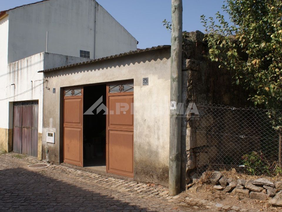 Garaje en Castelo Branco, Castelo Branco - foto 3