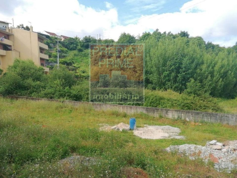 Helårsgrund i Oliveira de Azemeis, Aveiro - foto 3