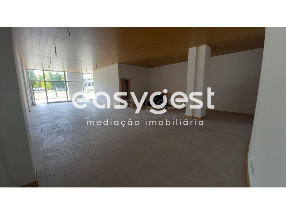 Erhvervsejendom i Viseu, Viseu - foto 2