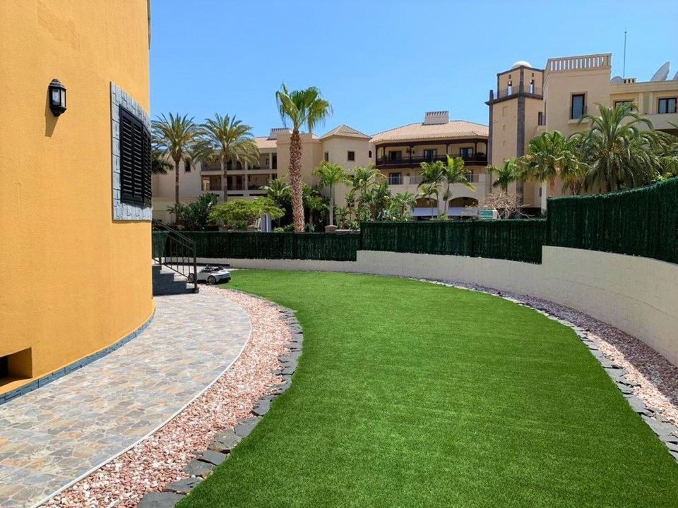 Villa i La Caleta (Adeje), Tenerife - foto 1