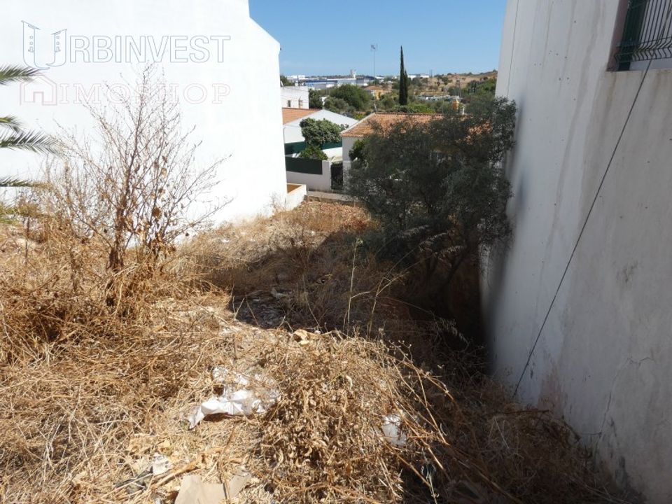 Helårsgrund i Estombar, Faro - foto 4