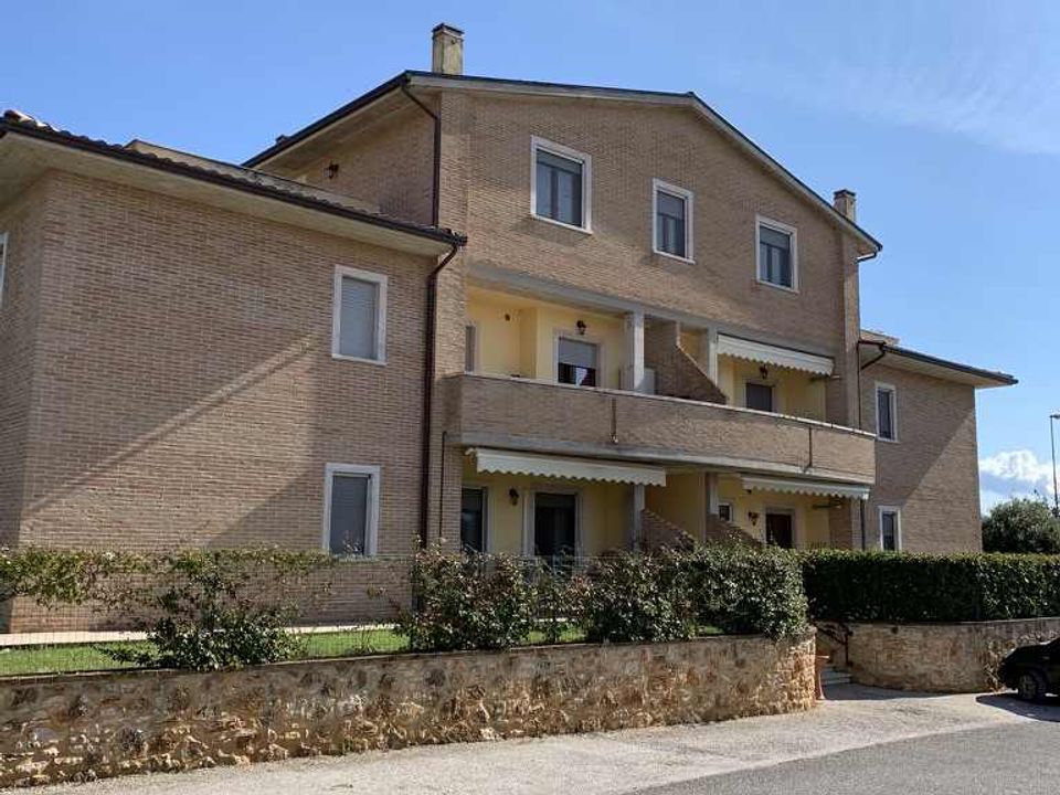 Apartamento em Gualdo Cattaneo, Perugia - foto 1