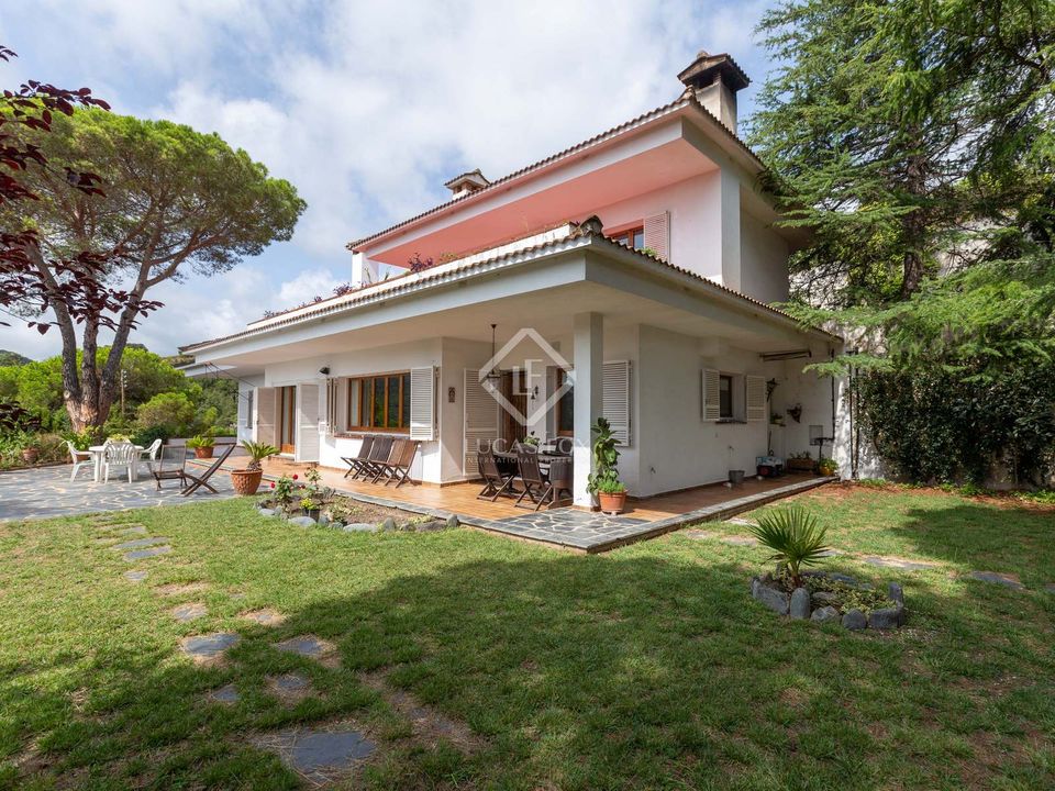 Villa i Sant Cebria De Vallalta, Barcelona - foto 1