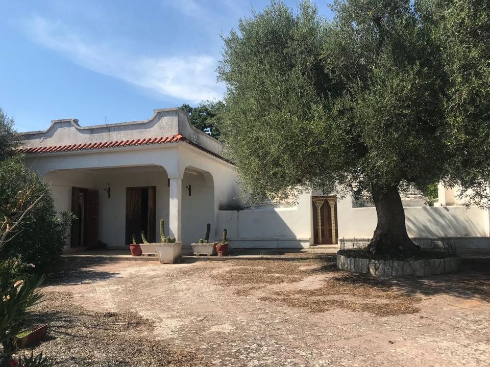 Villa i Ceglie Messapica, Brindisi - foto 1