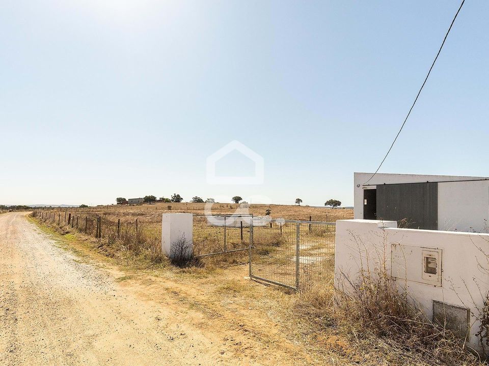 Farm hus i Viana do Alentejo, Evora - foto 1