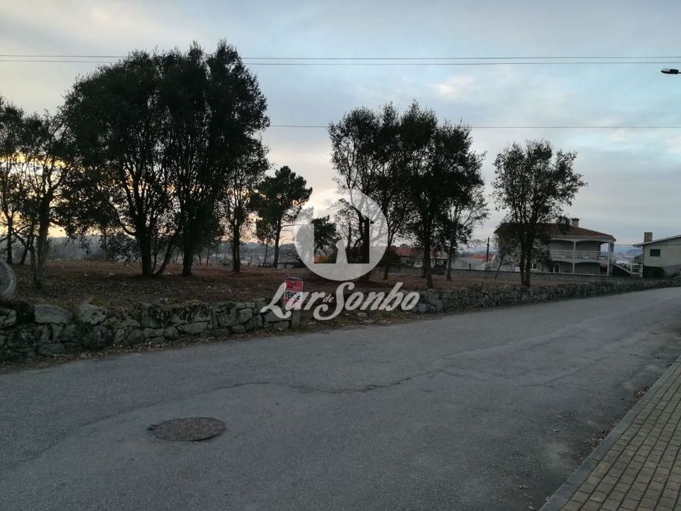 Helårsgrund i Santo Tirso, Porto - foto 4
