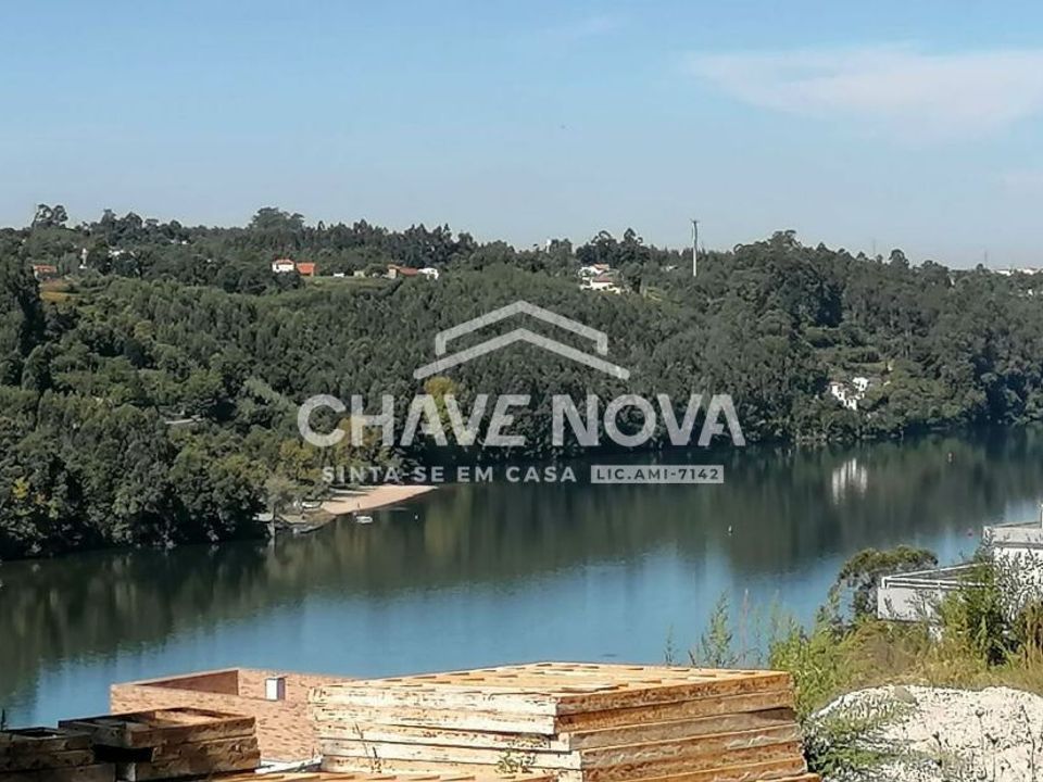 Helårsgrund i Gondomar, Porto - foto 1