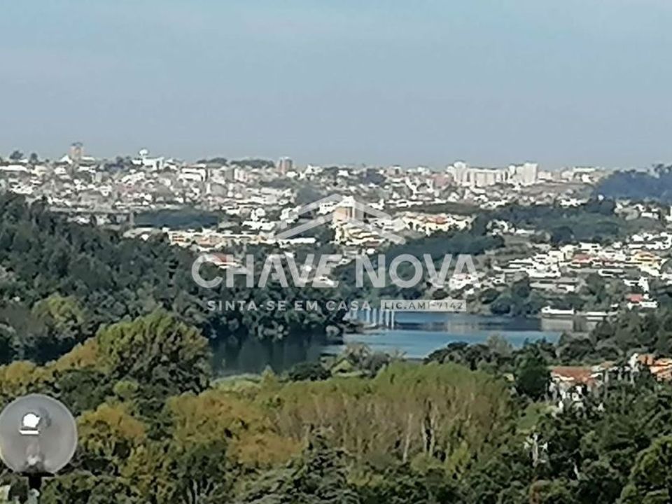 Helårsgrund i Gondomar, Porto - foto 2