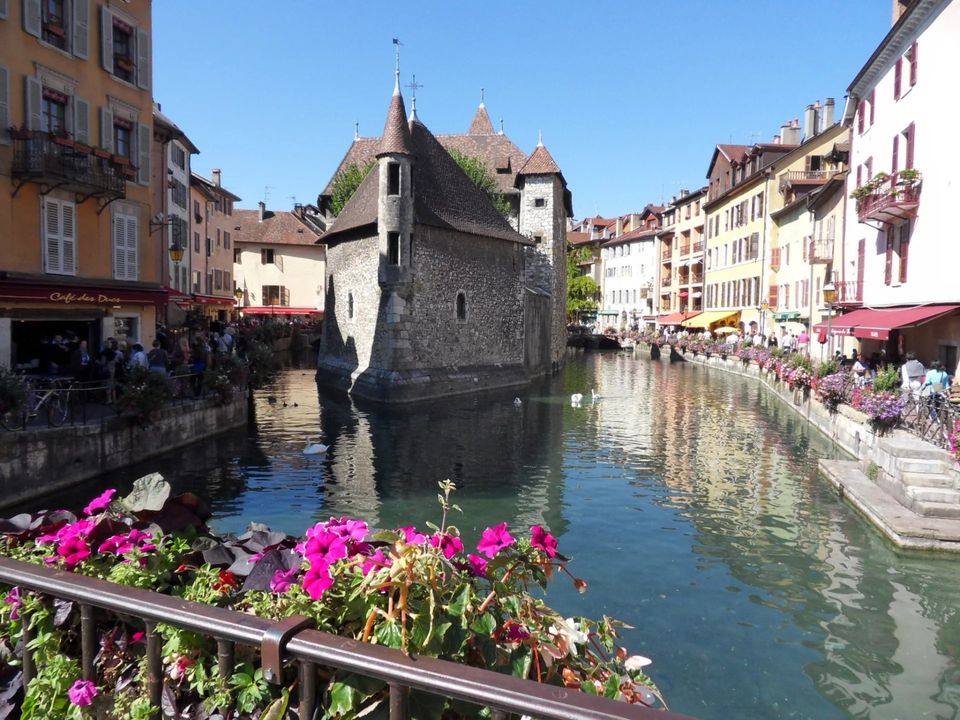 Erhvervsejendom i Annecy, Haute-Savoie - foto 1