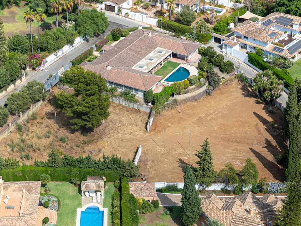 Helårsgrund i Marbella, Malaga - foto 2