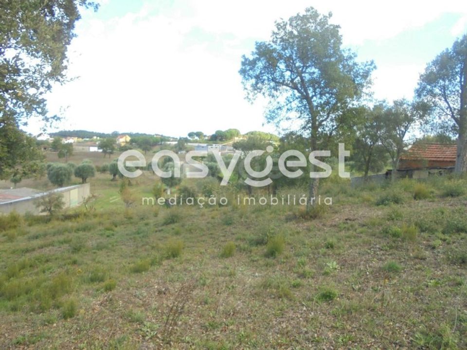 Helårsgrund i Casais e Alviobeira, Santarem - foto 1