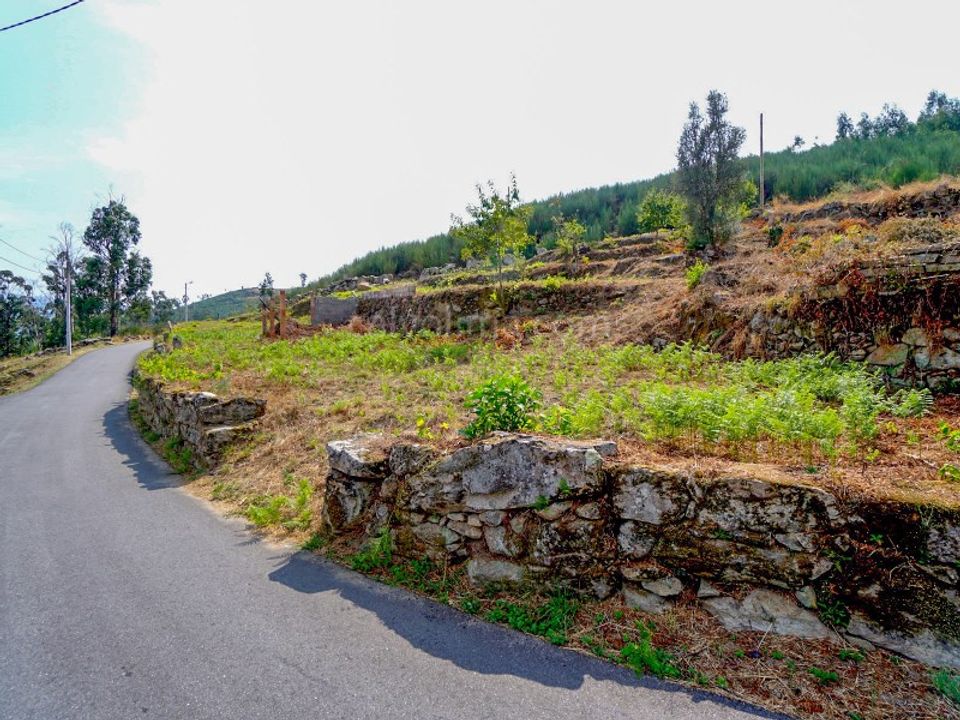 Helårsgrund i Moncao, Viana do Castelo - foto 1