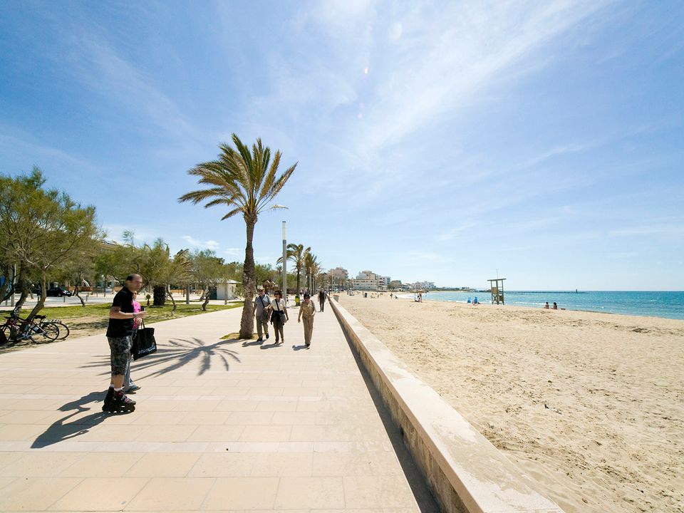 Erhvervsejendom i Can Pastilla, Mallorca - foto 2