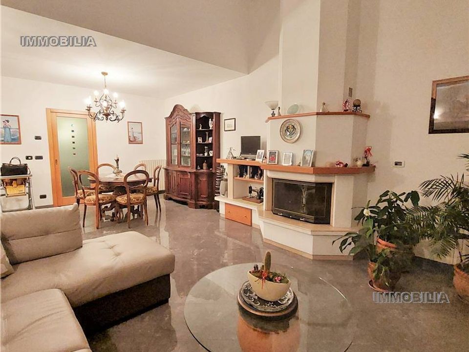 Lejlighed i Anghiari, Arezzo - foto 3