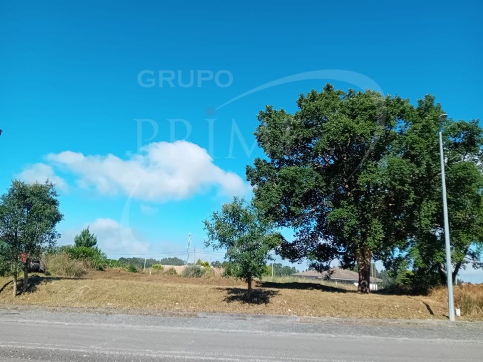 Helårsgrund i Santa Maria da Feira, Aveiro - foto 2