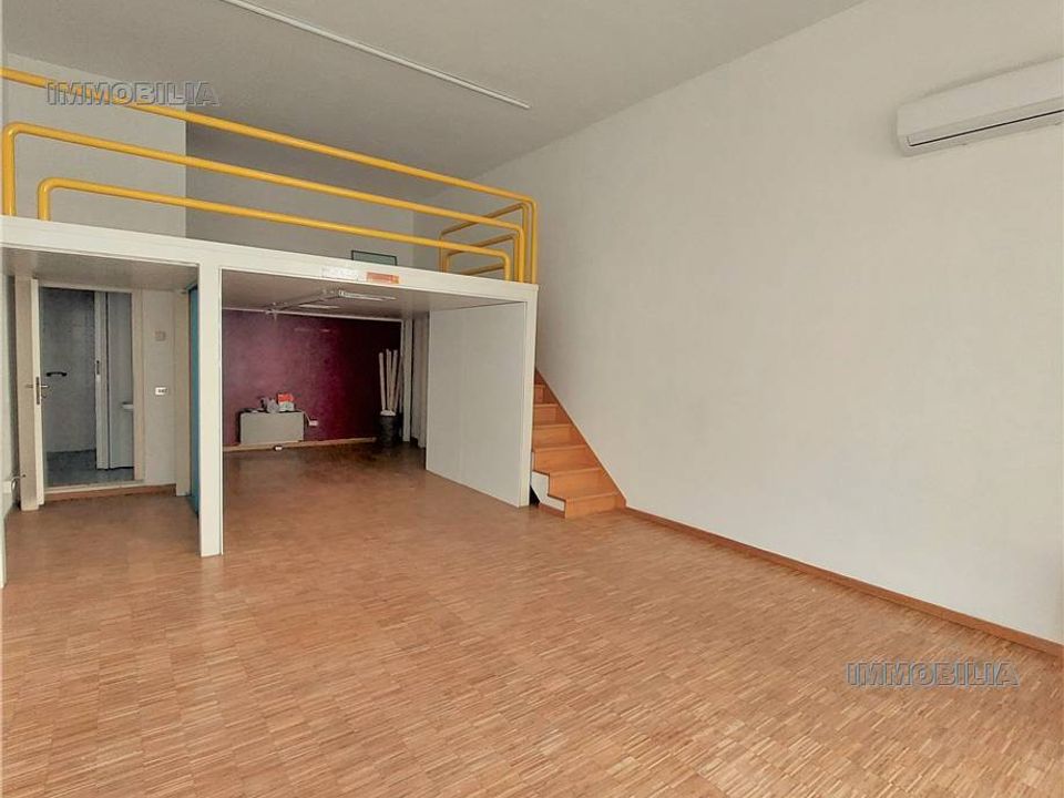 Erhvervsejendom i Sansepolcro, Arezzo - foto 1