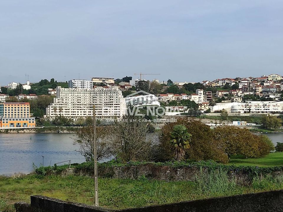 Ruinere i Vila Nova de Gaia, Porto - foto 4