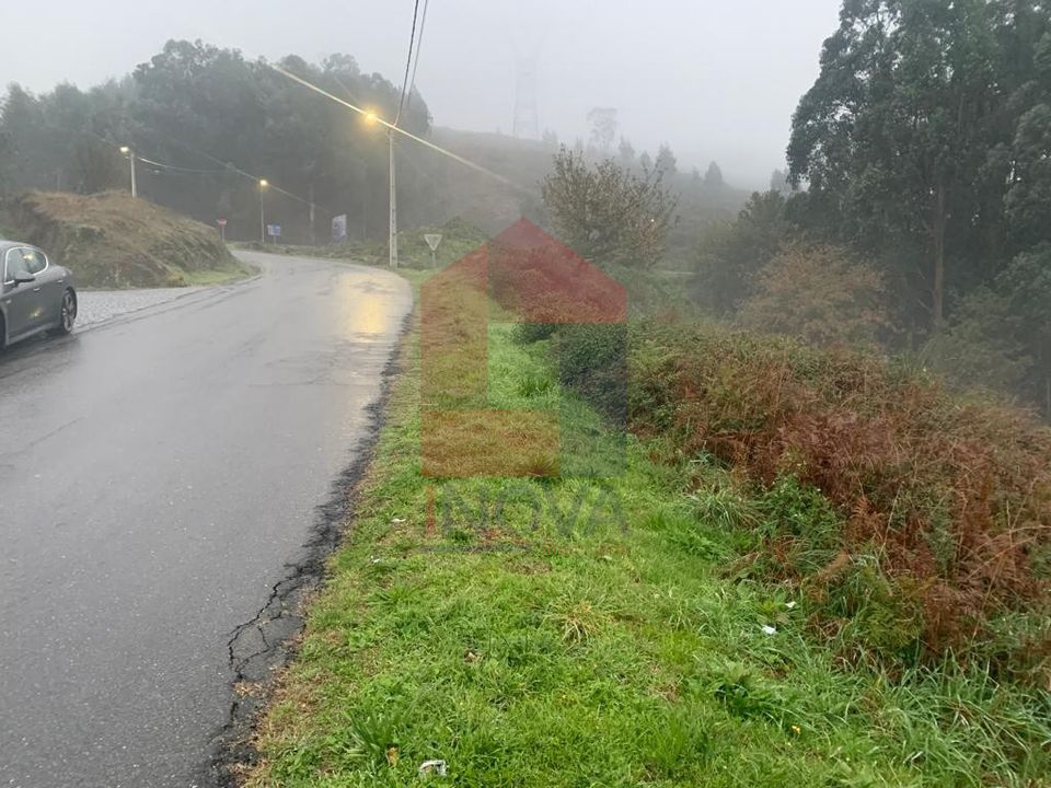 Helårsgrund i Povoa de Lanhoso, Braga - foto 1
