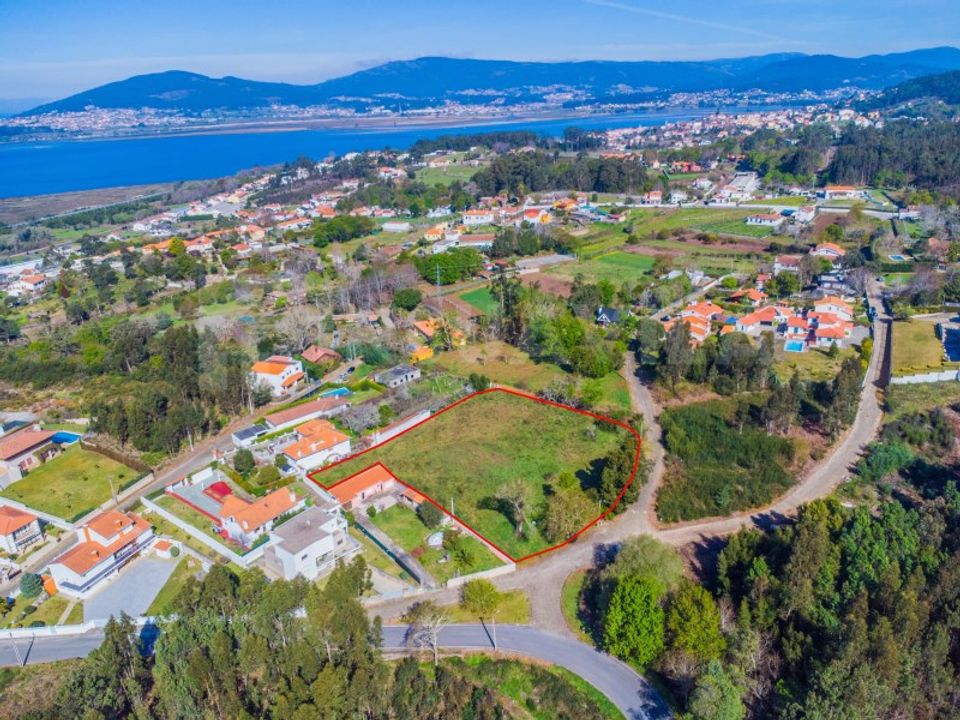 Helårsgrund i Caminha, Viana do Castelo - foto 2