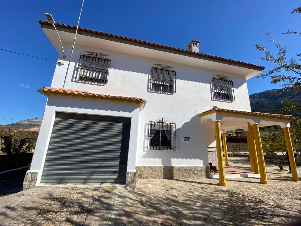 Landejendom i Villanueva Del Trabuco, Malaga - foto 1