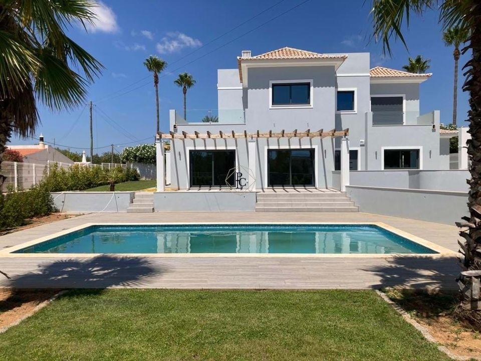 Villa i Almancil, Faro - foto 1
