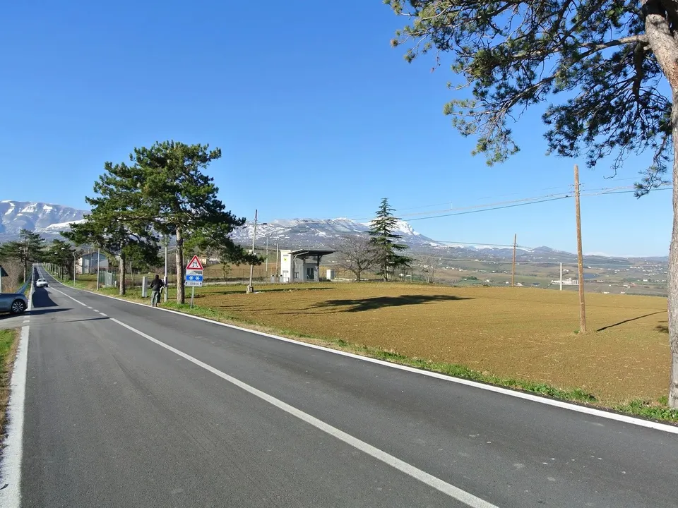 Terra em Loreto Aprutino, Pescara - foto 1