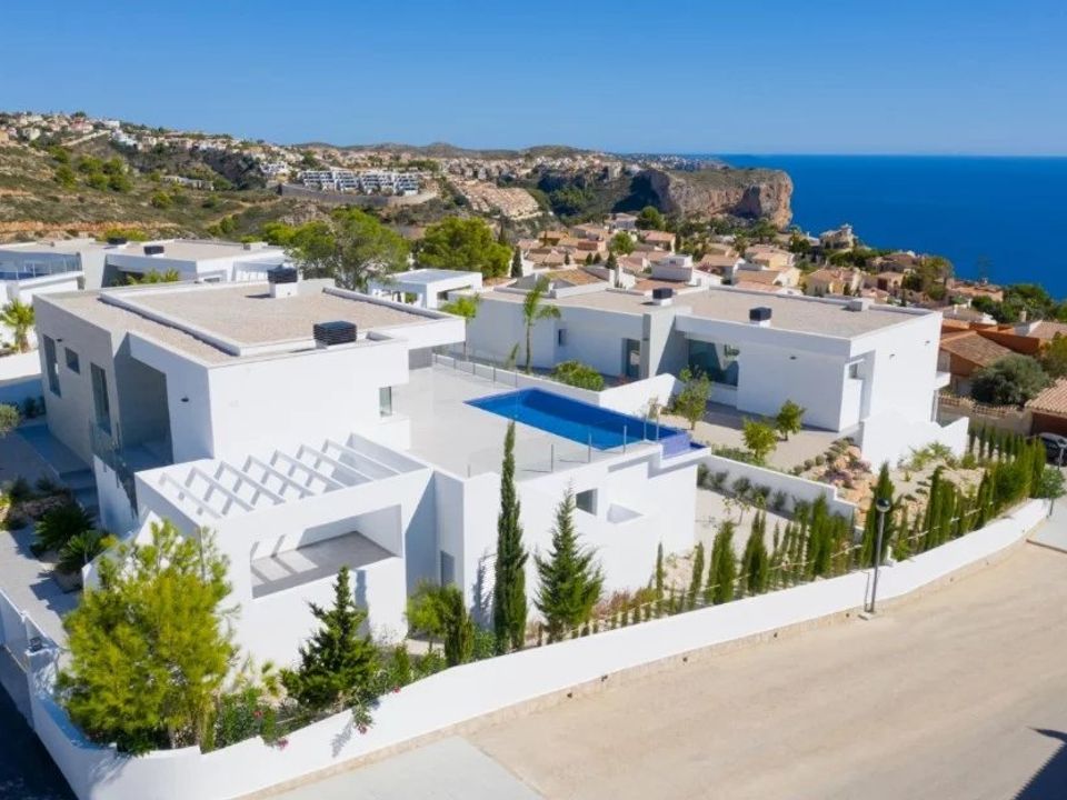 Villa i Cumbre Del Sol, Alicante - foto 1