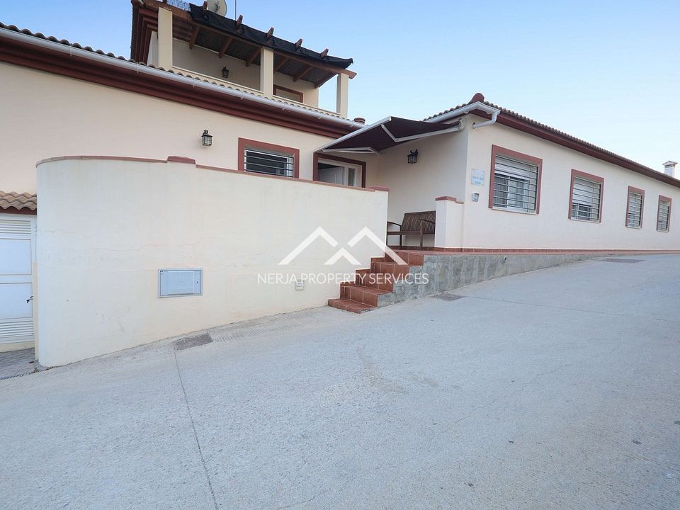 Villa i Almayate Alto, Malaga - foto 2
