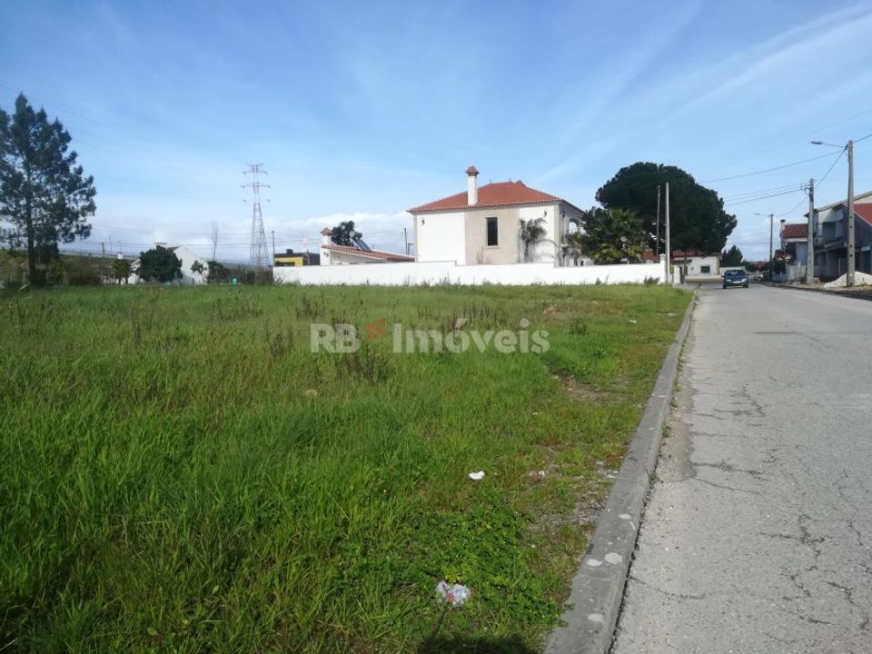 Helårsgrund i Entroncamento, Santarem - foto 1