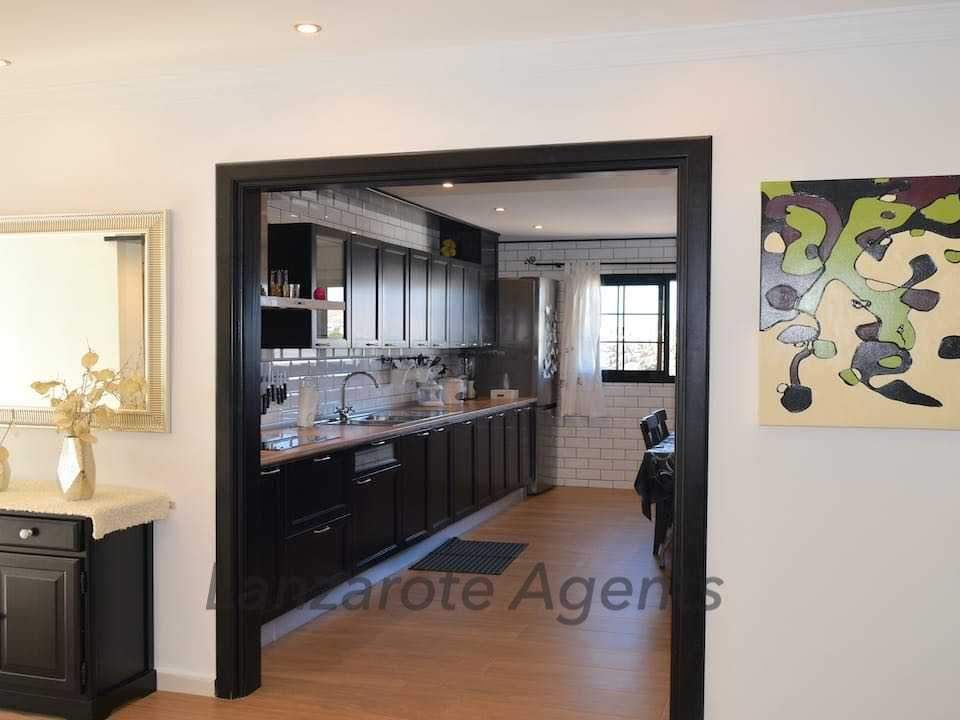 Villa i Playa Blanca (Yaiza), Lanzarote - foto 3