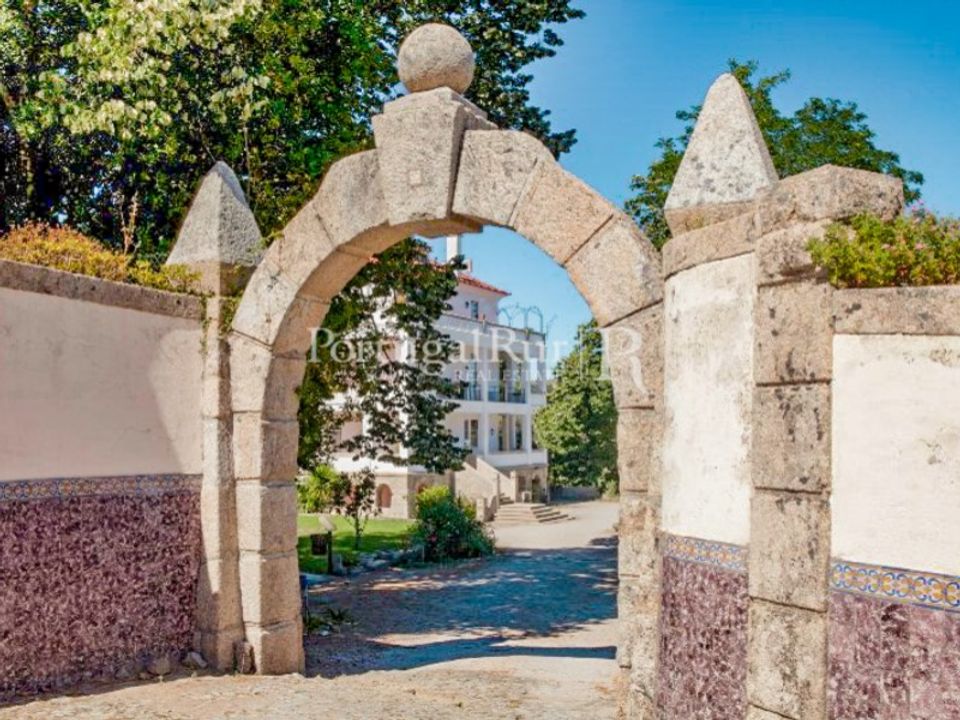 Erhvervsejendom i Abrunhosa-a-Velha, Viseu - foto 2