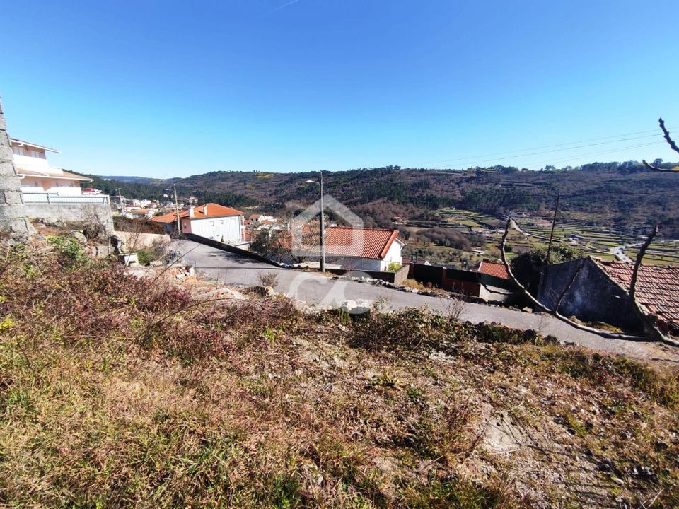 Helårsgrund i Viseu, Viseu - foto 1