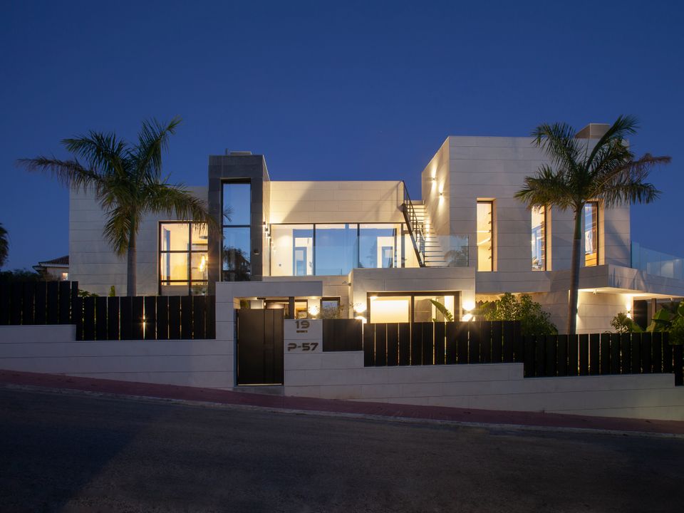 Villa i Nueva Andalucia, Malaga - foto 2