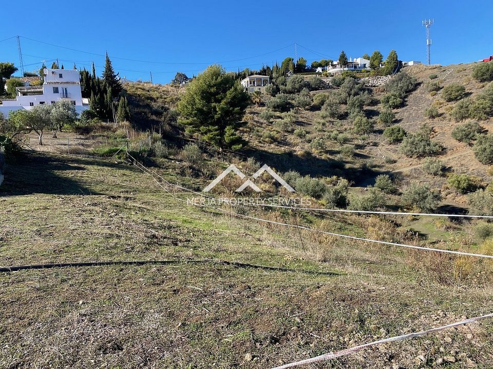 Helårsgrund i Frigiliana, Malaga - foto 1