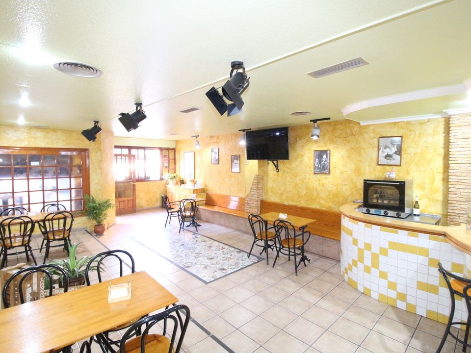 L'establiment comercial a Dolores, Alicante - foto 1