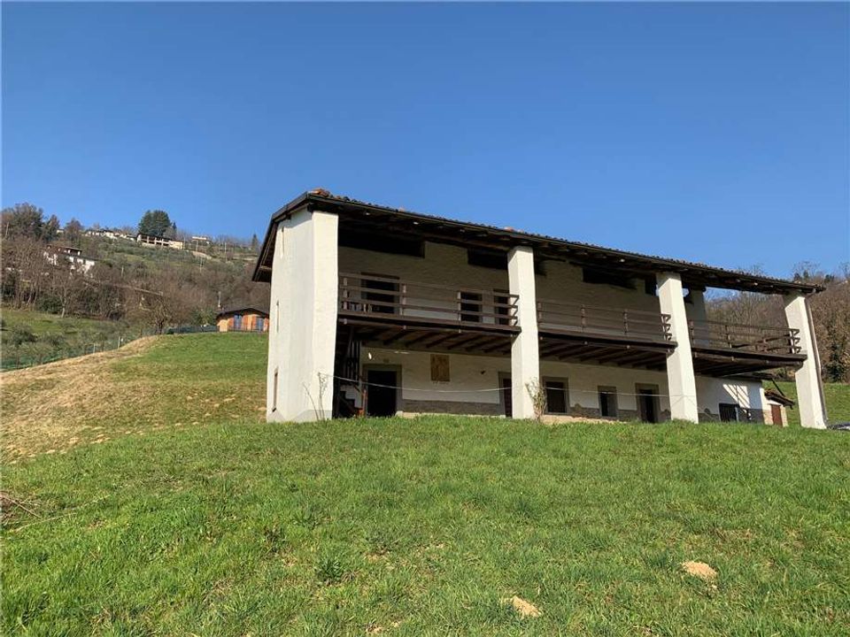 Landejendom i Adrara San Martino, Bergamo - foto 3