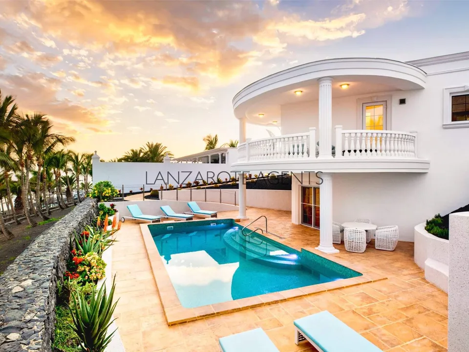 Villa a Puerto Calero, Lanzarote - foto 1