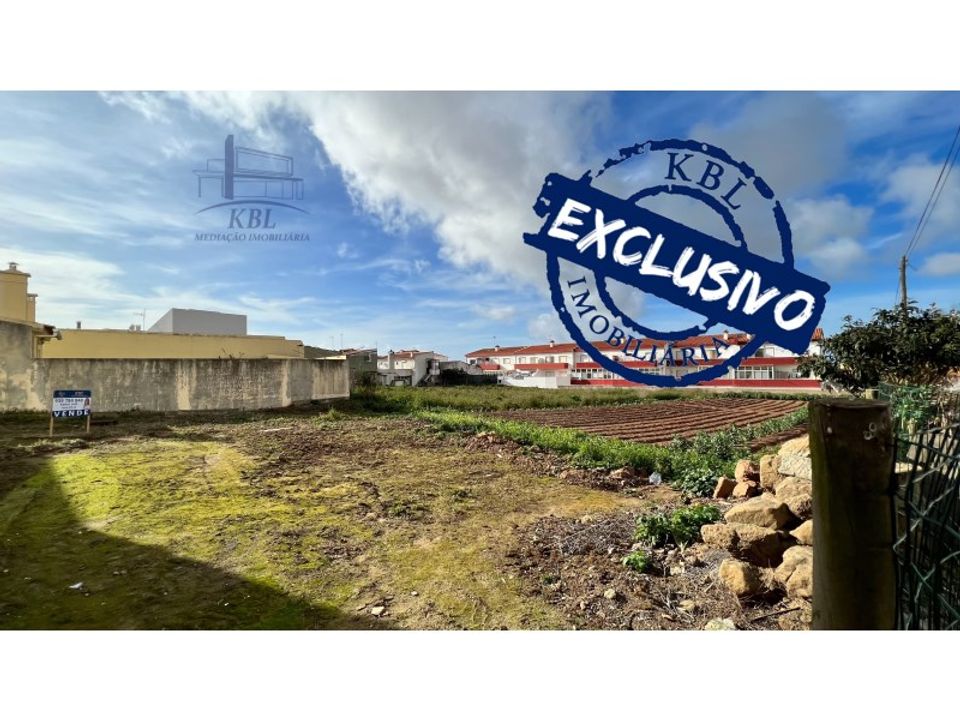 Helårsgrund i Atouguia da Baleia, Leiria - foto 1