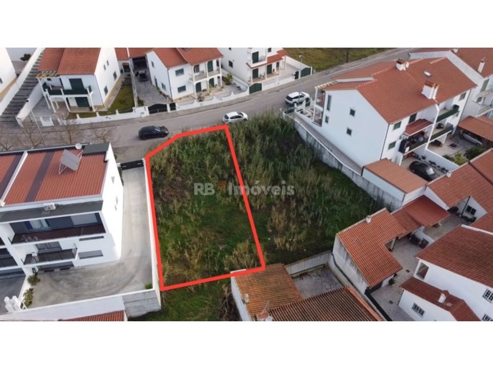 Helårsgrund i Vila Nova da Barquinha, Santarem - foto 1