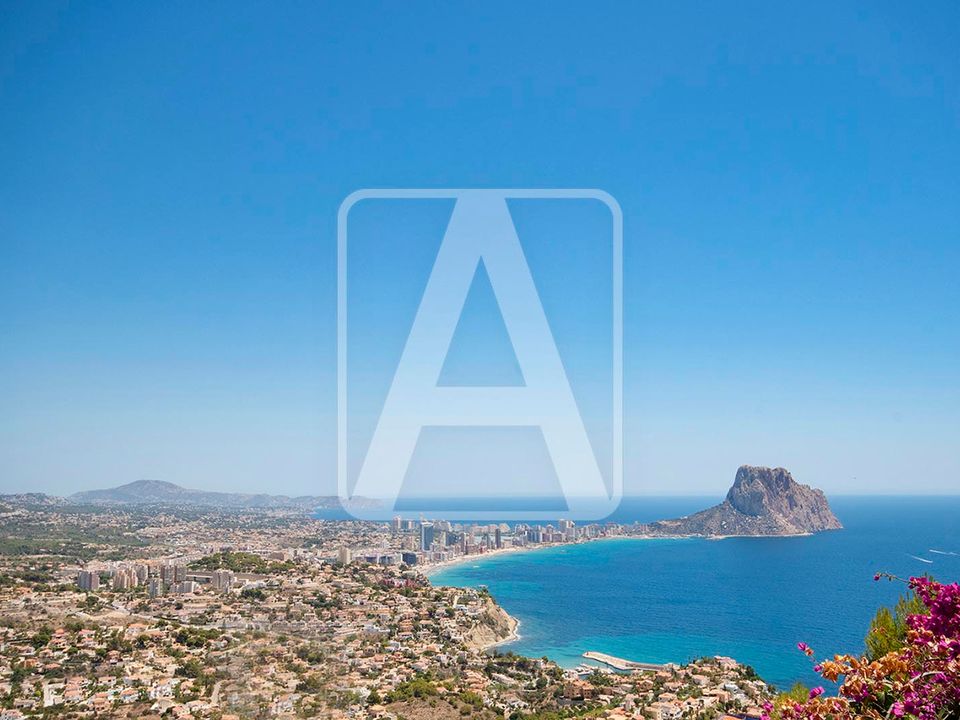Helårsgrund i Calpe, Alicante - foto 1