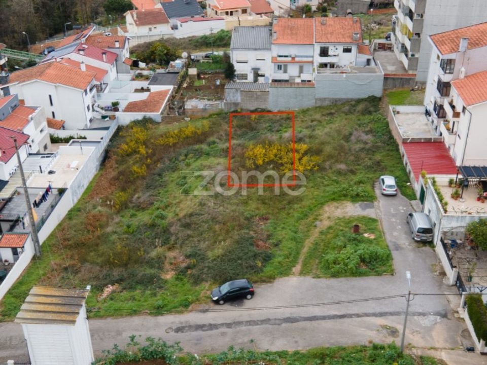 Helårsgrund i Valongo, Porto - foto 1