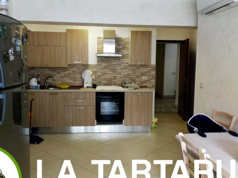 Lejlighed i Santa Teresa di Riva, Messina - foto 2